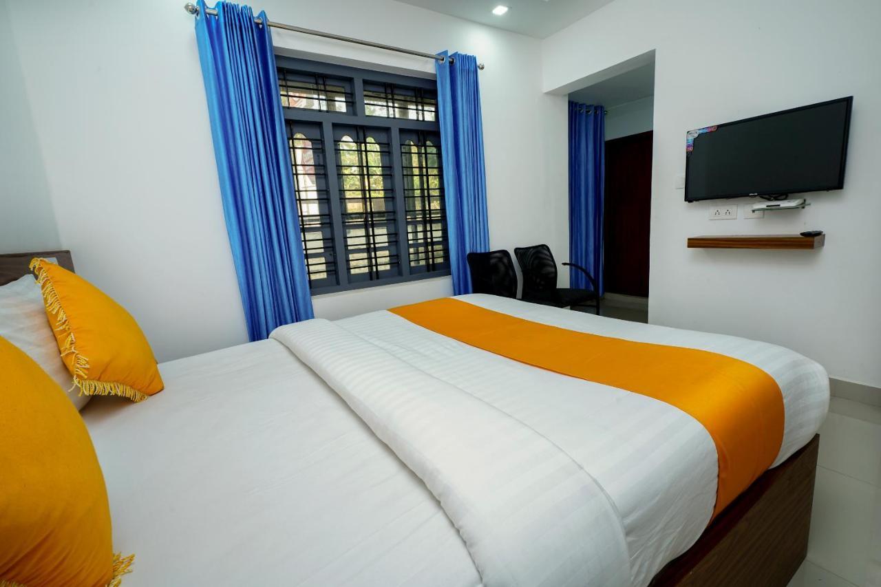 Oyo 6526 Ap Residency City Sultan Bathery Dış mekan fotoğraf