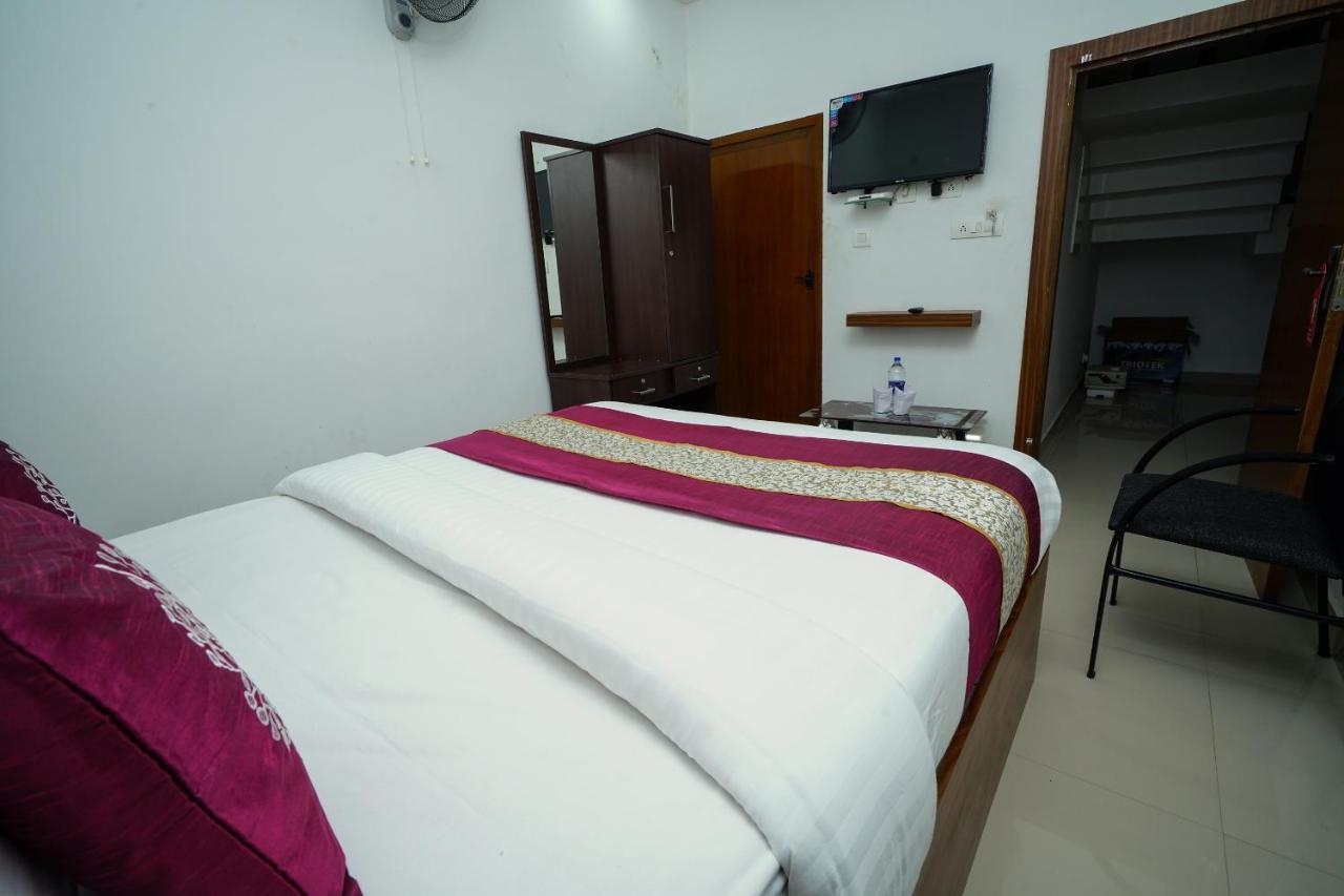 Oyo 6526 Ap Residency City Sultan Bathery Dış mekan fotoğraf
